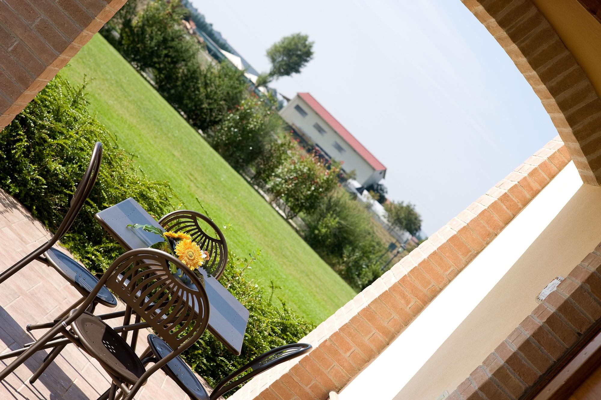 Agriturismo Le Rondini Di Francesco Di Assisi Cannara Екстер'єр фото