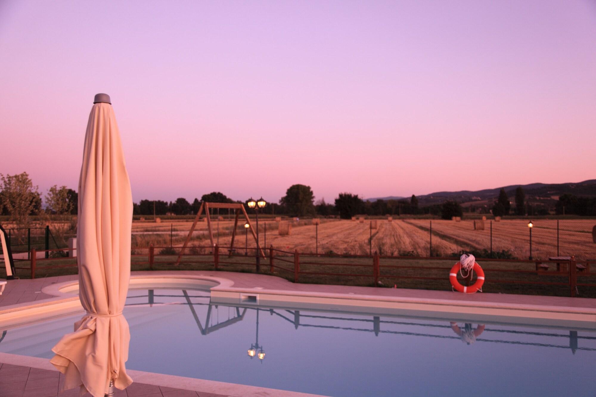 Agriturismo Le Rondini Di Francesco Di Assisi Cannara Екстер'єр фото