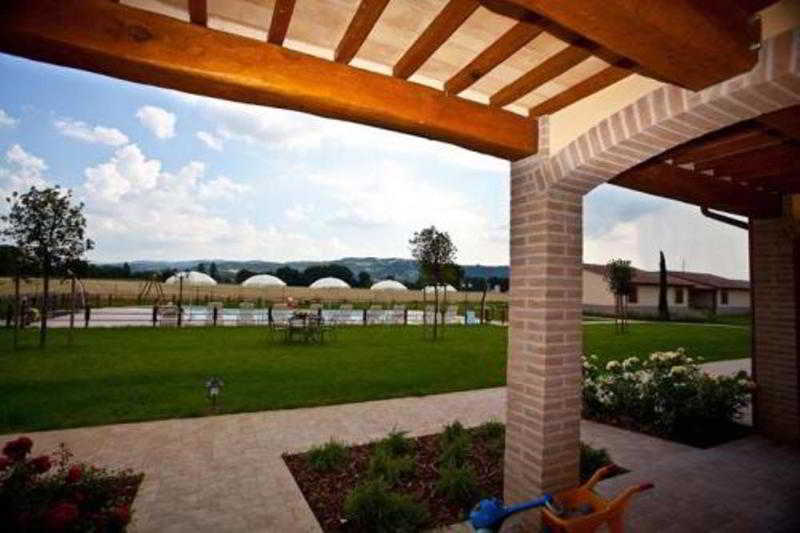 Agriturismo Le Rondini Di Francesco Di Assisi Cannara Екстер'єр фото