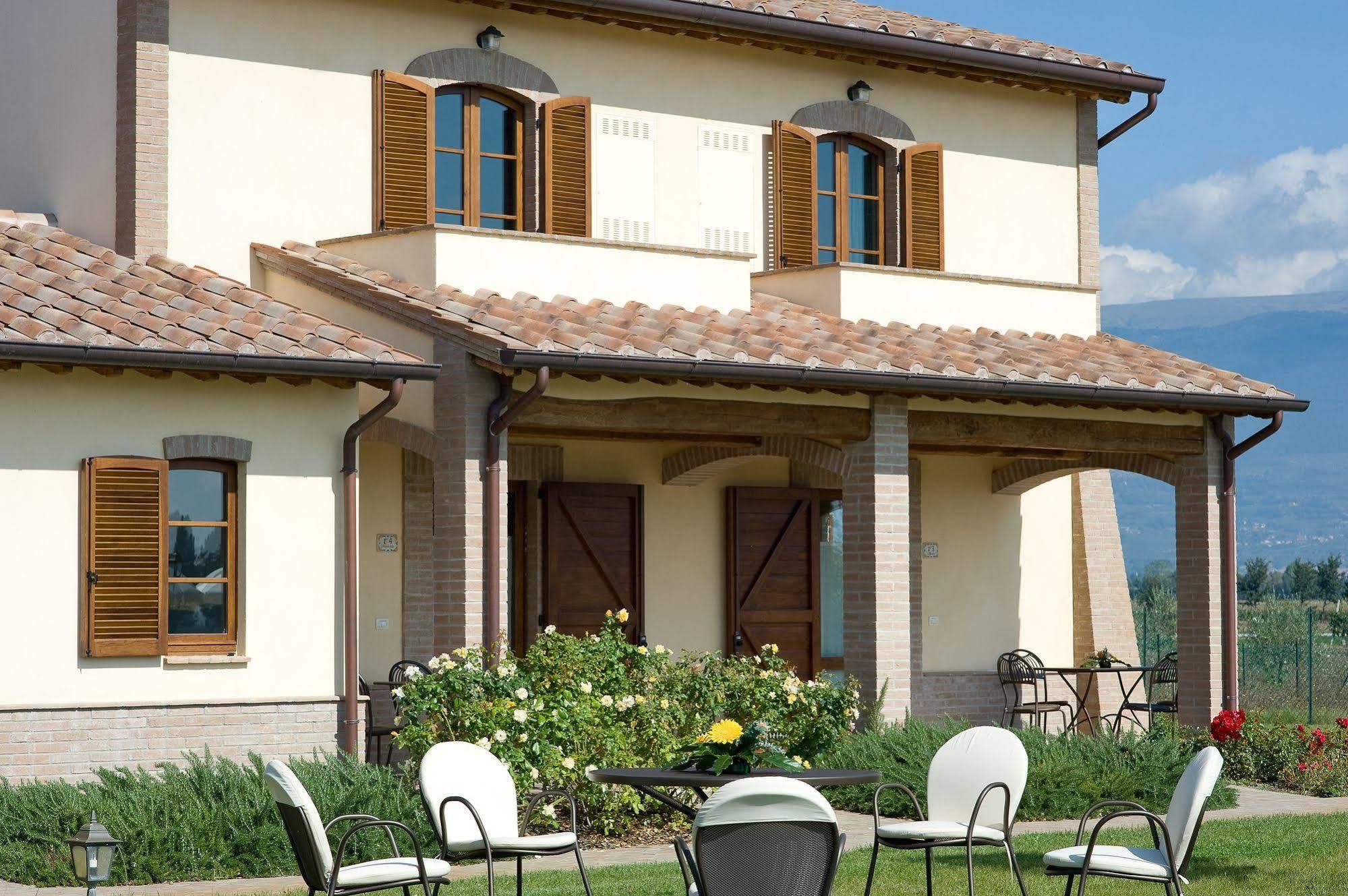 Agriturismo Le Rondini Di Francesco Di Assisi Cannara Екстер'єр фото