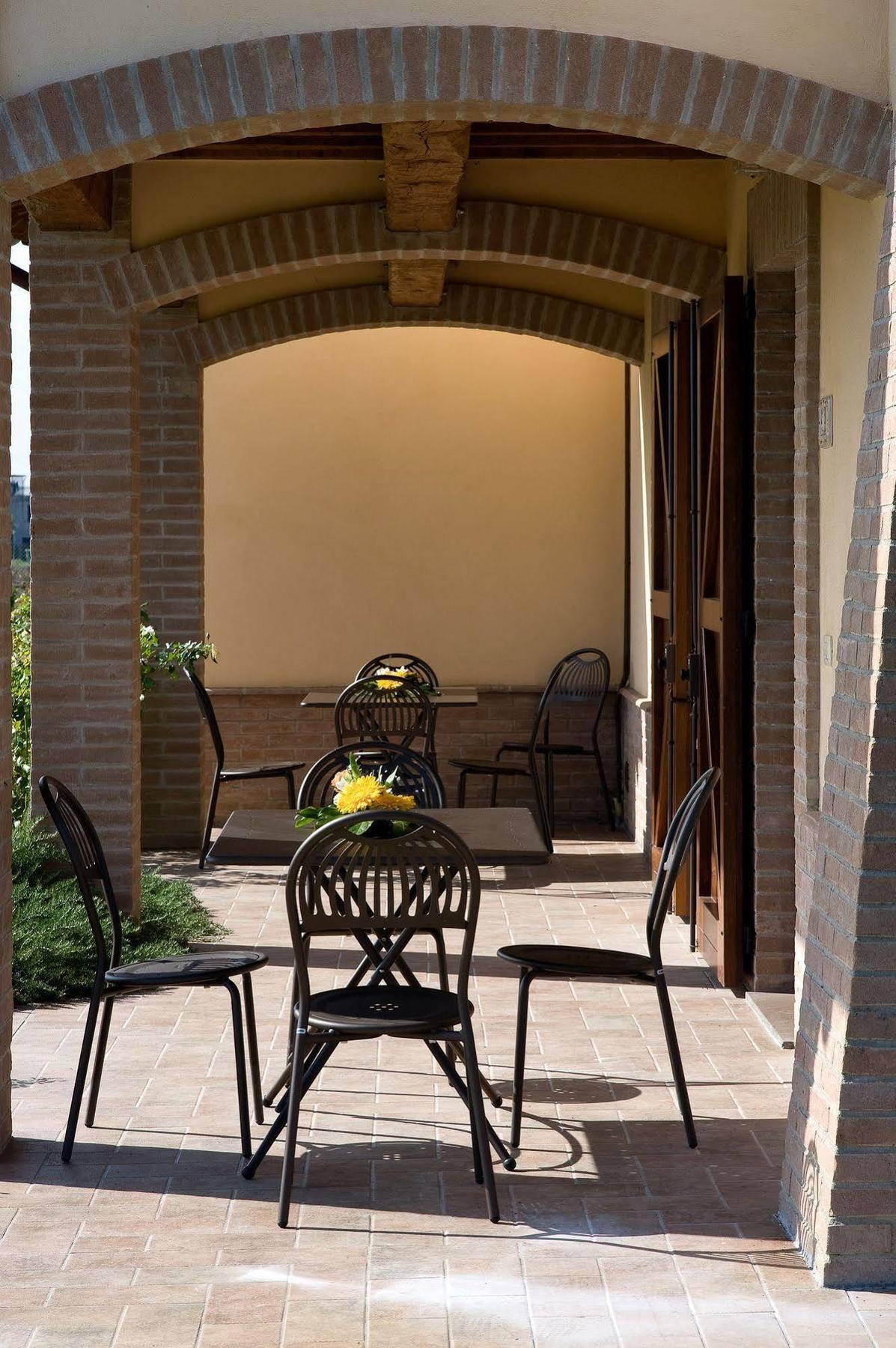 Agriturismo Le Rondini Di Francesco Di Assisi Cannara Екстер'єр фото