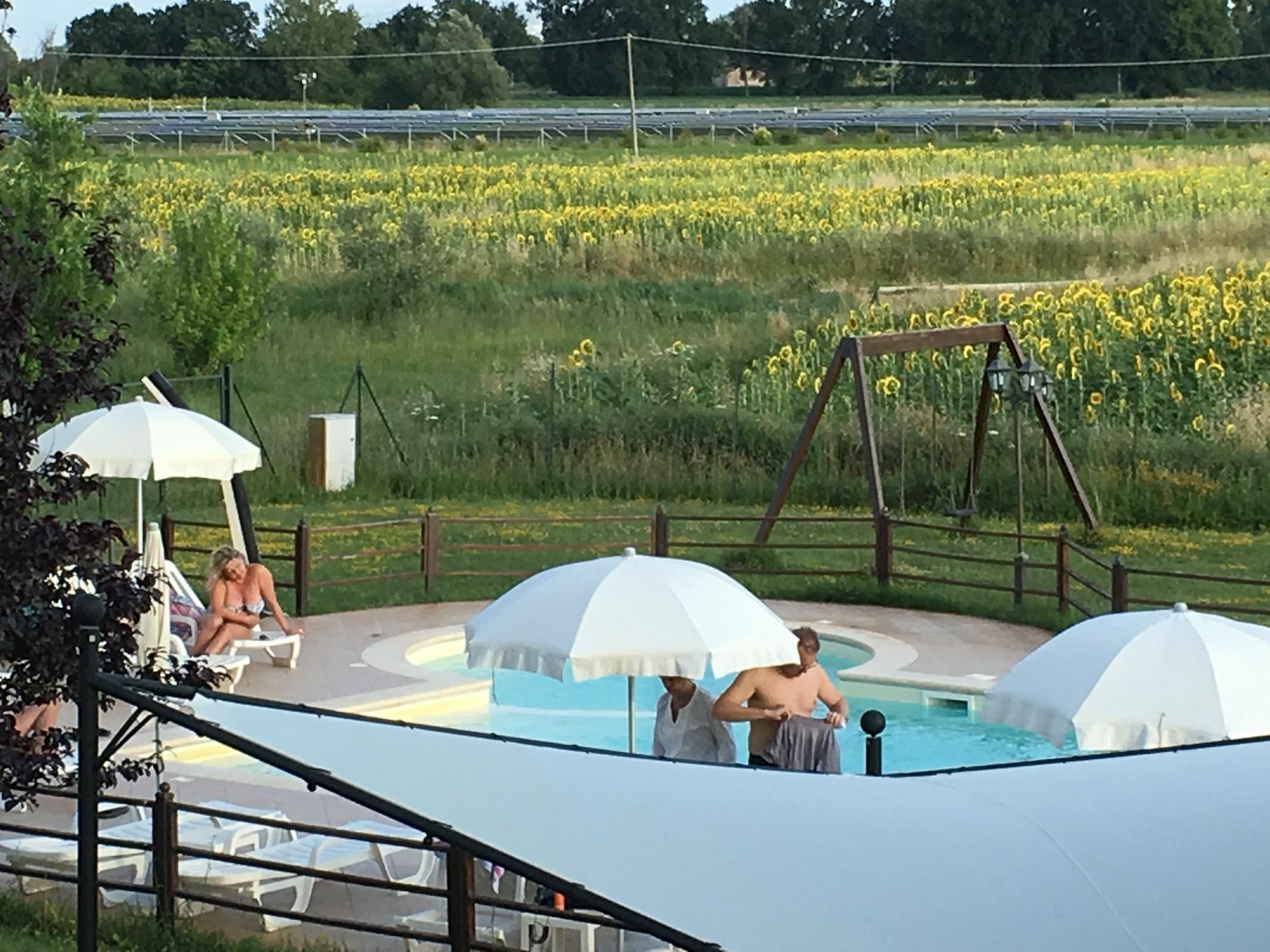 Agriturismo Le Rondini Di Francesco Di Assisi Cannara Екстер'єр фото